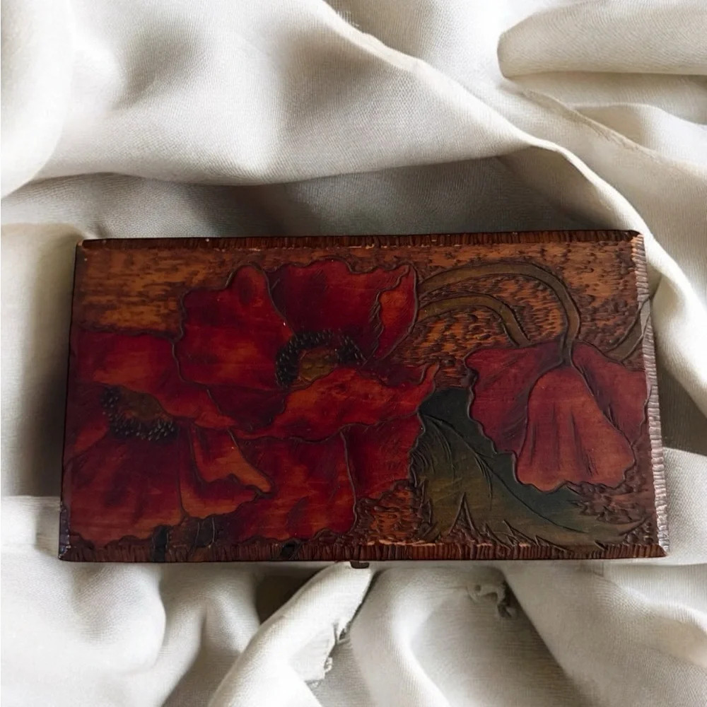 Antique Engraved Wood Cigar Box Ibor City